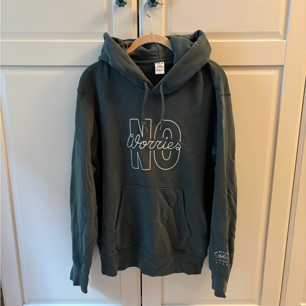 Uniqlo Dark Green Hoodie with Graphic Print